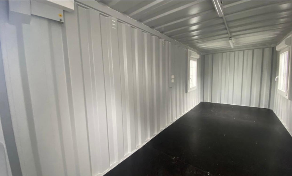 CONTENEDOR MARITIMO DE 20 PIES NUEVO CON PUERTA Y VENTANA