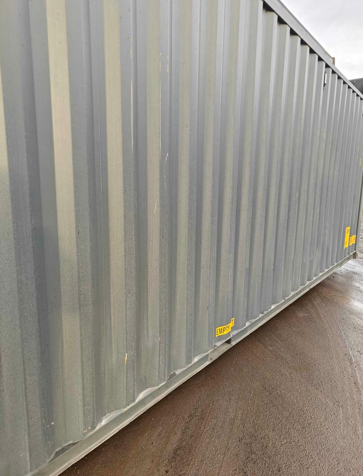 CONTENEDOR MARITIMO DE 40 PIES SEMINUEVO PUERTAS LATERALES